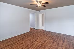 194 Melanie Ln, Woodstock, GA 30188 - Photo 33