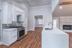 194 Melanie Ln, Woodstock, GA 30188 - Photo 17