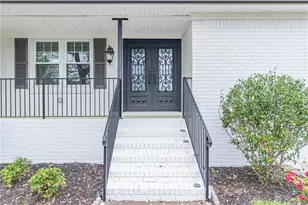 194 Melanie Ln, Woodstock, GA 30188 - Photo 7