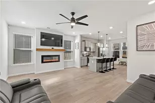 165 Tulip Dr, Covington, GA 30016 - Photo 9