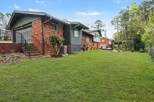 4233 Palm Springs Dr, East Point, GA 30344 - Photo 35