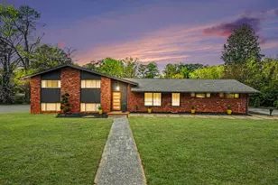 4233 Palm Springs Dr, East Point, GA 30344 - Photo 37