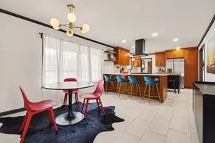 4233 Palm Springs Dr, East Point, GA 30344 - Photo 15