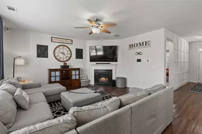 7378 Embassy Trace, Riverdale, GA 30296 - Photo 9