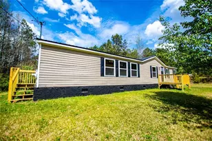 59 Spring Ln, Carrollton, GA 30116 - Photo 3