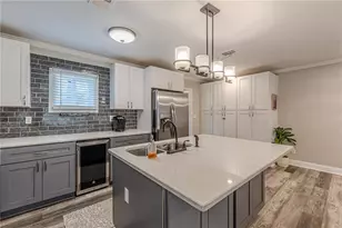 3182 Lake Ave, Hapeville, GA 30354 - Photo 15