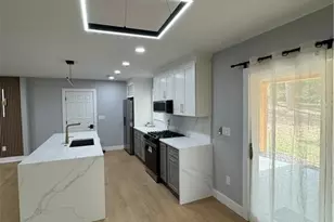 1747 Glenhaven Cir, Decatur, GA 30035 - Photo 19