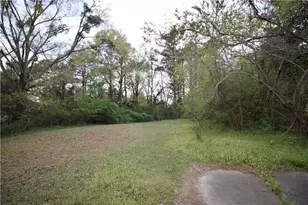 7585 Haley Dr, Jonesboro, GA 30236 - Photo 3