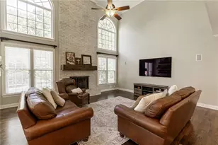 2057 Town Manor Ct, Dacula, GA 30019 - Photo 5