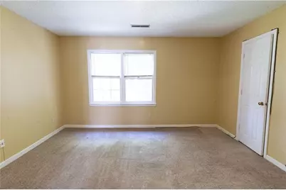 1024 Oaks Parkway SE, Smyrna, GA 30082 - Photo 7