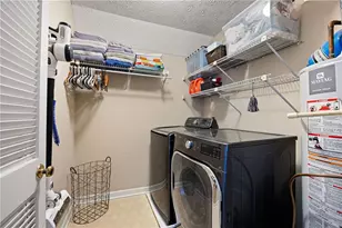 926 W Mill Trce NW, Kennesaw, GA 30152 - Photo 35