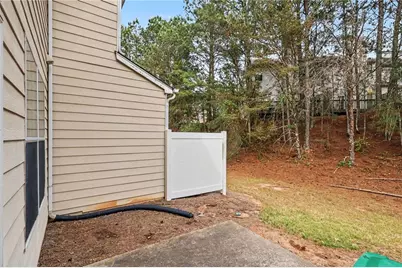 2800 Parkway Cove, Lithonia, GA 30058 - Photo 29