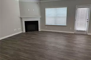 2217 Hastings Mnr Ct, Hampton, GA 30228 - Photo 3