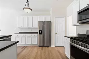 2467 Gristhaven Ln, Buford, GA 30519 - Photo 17