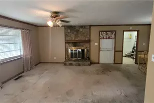 4126 Gregory Manor Cir SW, Smyrna, GA 30082 - Photo 3