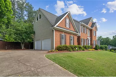 390 Woodbrook Way, Lawrenceville, GA 30043 - Photo 3