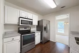 240 Kensington Trce, Stockbridge, GA 30281 - Photo 9