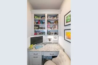 121 Via Roma, Woodstock, GA 30188 - Photo 31