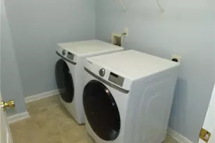 611 Dove Ln, Stone Mountain, GA 30087 - Photo 23