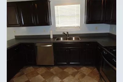 611 Dove Lane, Stone Mountain, GA 30087 - Photo 9