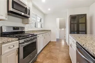 2166 Capehart Pl NE, Atlanta, GA 30345 - Photo 7