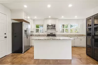 2166 Capehart Place NE, Atlanta, GA 30345 - Photo 5