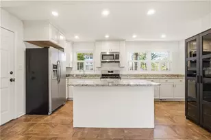 2166 Capehart Pl NE, Atlanta, GA 30345 - Photo 5