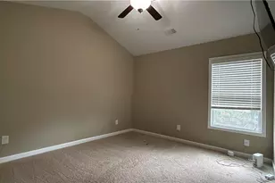 2261 Line Dr, Lawrenceville, GA 30043 - Photo 25