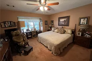 7159 Woodridge Ln, Union City, GA 30291 - Photo 19