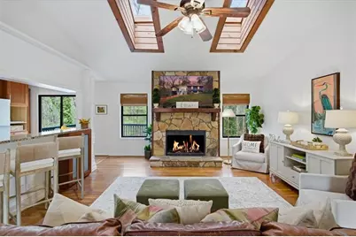 4123 Inola Trail NE, Roswell, GA 30075 - Photo 5