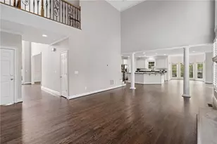 250 Steeple Pointe Dr, Roswell, GA 30076 - Photo 7