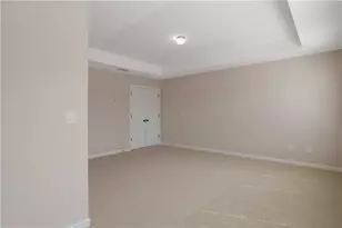 3275 Clear View Dr, Snellville, GA 30078 - Photo 9