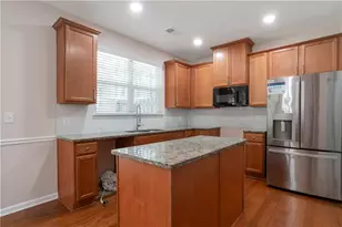 3275 Clear View Dr, Snellville, GA 30078 - Photo 5