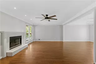 809 Pinehurst Dr, Woodstock, GA 30188 - Photo 17