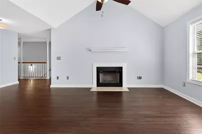 185 Lowell Drive, Sharpsburg, GA 30277 - Photo 5