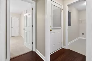 185 Lowell Dr, Sharpsburg, GA 30277 - Photo 21