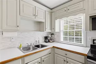 1817 Hardman Ln, Woodstock, GA 30188 - Photo 9