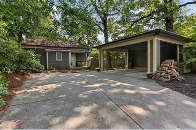 624 W College Avenue, Decatur, GA 30030 - Photo 39