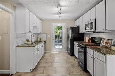 [Address not provided], Decatur, GA 30032 - Photo 5