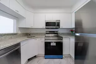 2870 Pharr Ct South NW, Atlanta, GA 30305 - Photo 9