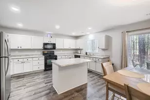 7583 Waverly Loop, Fairburn, GA 30213 - Photo 7