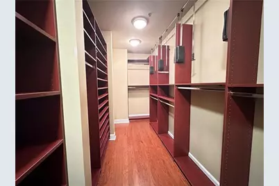 2626 Peachtree Road NW #1007, Atlanta, GA 30305 - Photo 17