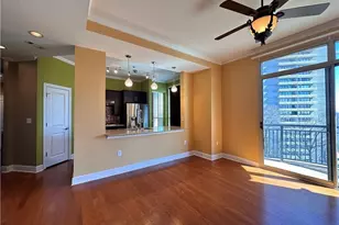2626 Peachtree Rd NW, Atlanta, GA 30305 - Photo 3