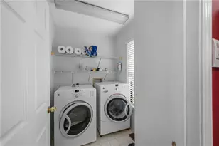 2165 Wildwood Lake Dr, Suwanee, GA 30024 - Photo 17