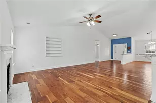 415 Crested View Dr, Loganville, GA 30052 - Photo 9