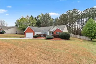 415 Crested View Dr, Loganville, GA 30052 - Photo 3