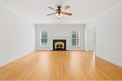 2200 Spruce Lake Drive, Dacula, GA 30019 - Photo 7