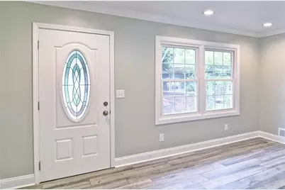 2890 Lakemont Place SW, Marietta, GA 30060 - Photo 9