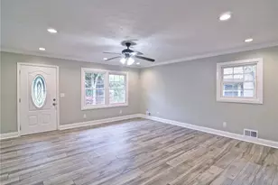 2890 Lakemont Pl SW, Marietta, GA 30060 - Photo 13