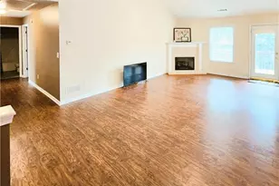 4353 Flat Stone Ln, Snellville, GA 30039 - Photo 5